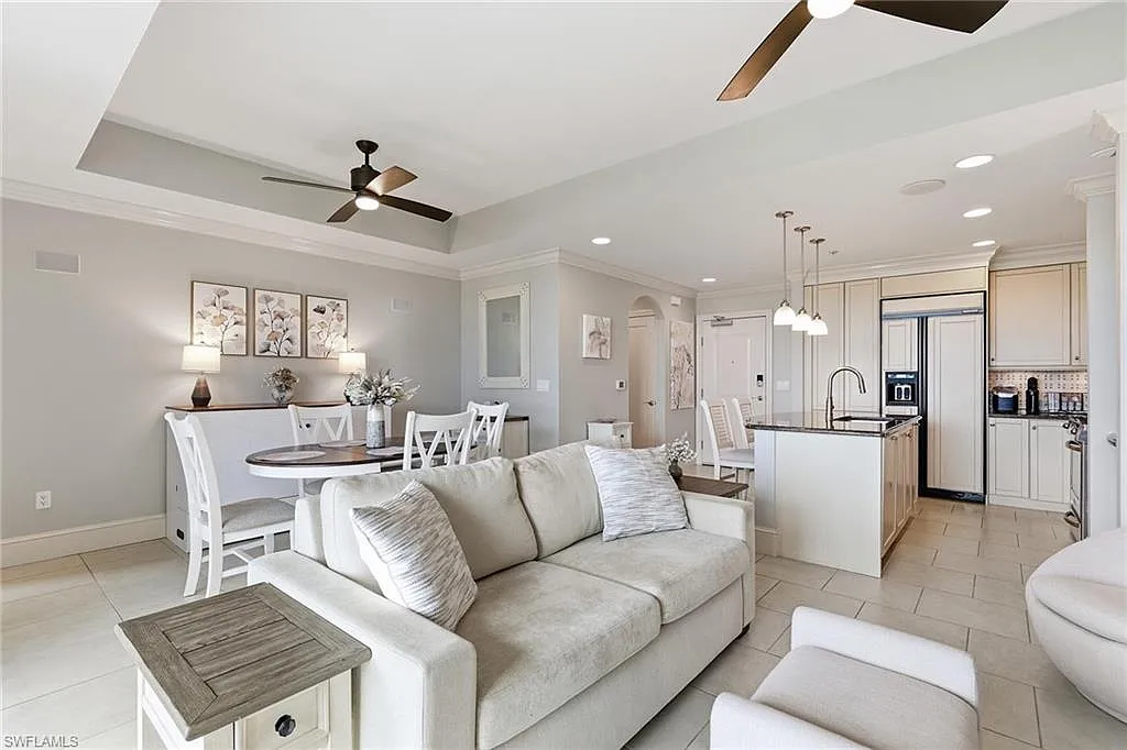 1 bed, 1.0 bath, 1088 sqft, $9,000 — Photo 4