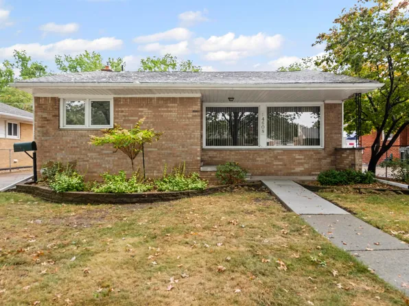 24608 Ursuline St, Saint Clair Shores, MI 48080