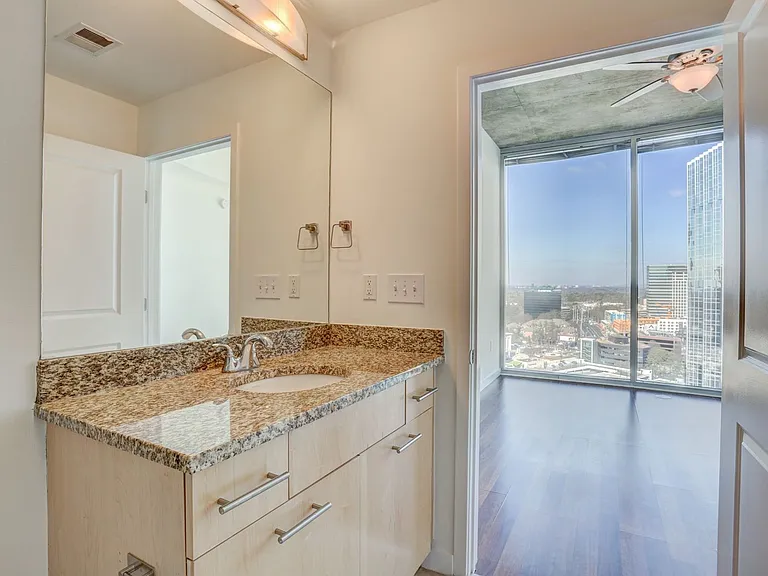 3324 Peachtree Rd NE #1919 — Photo 16