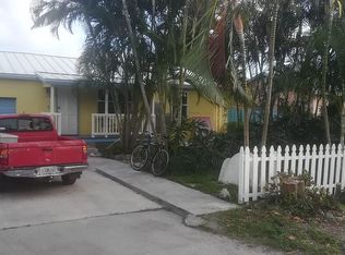 210 Randolph Ct, Lake Worth, FL 33461