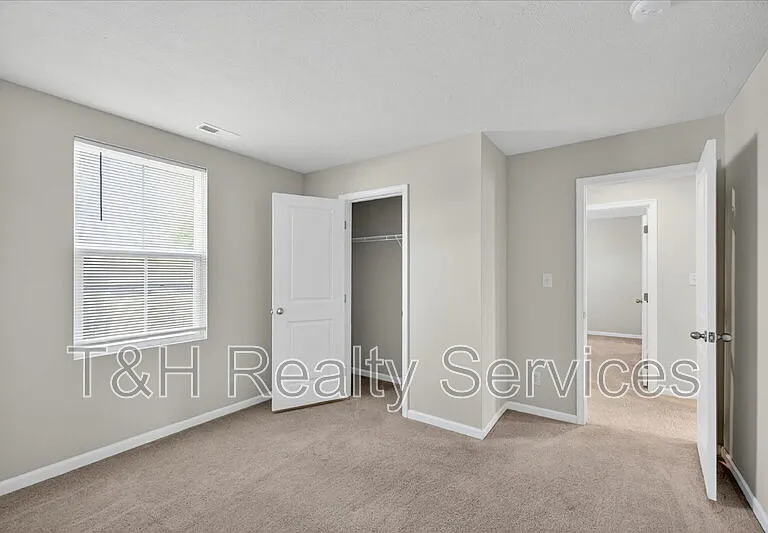 40 N Fairfield Dr — Photo 33