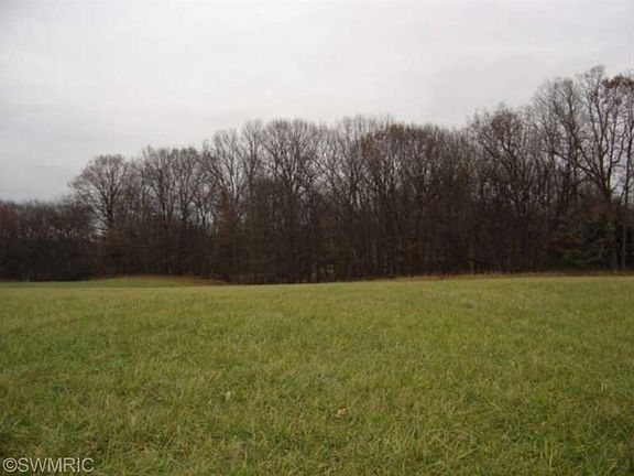 4th image of 9492 Binder Ct SE