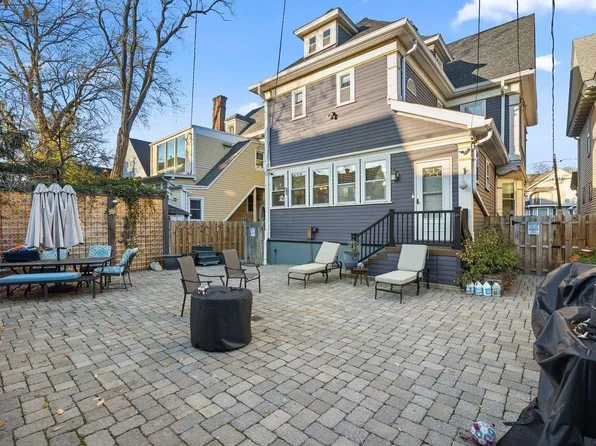 99 Bentley Avenue image 7 of 50