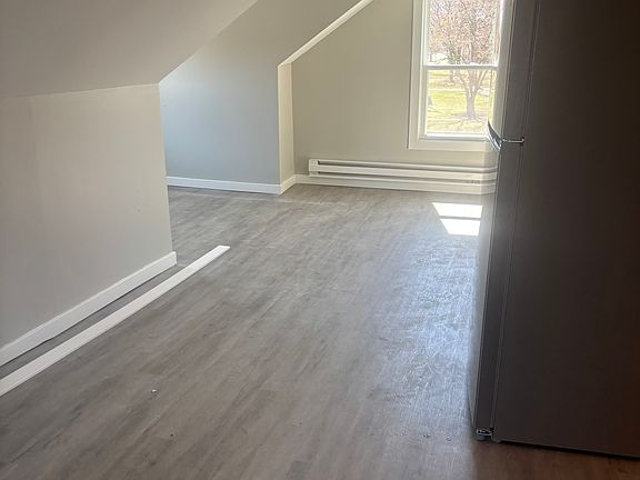 3rd image of 89 S Main St APT 4