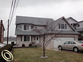 1st image of 396 N Liberty St