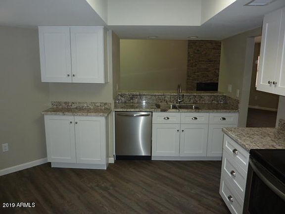 2nd image of 10831 S Shoshoni Dr