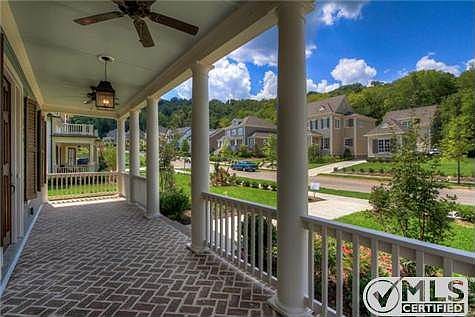 3rd image of 434 Wild Elm St #1114