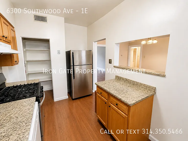6300 Southwood Ave #1E — Photo 7
