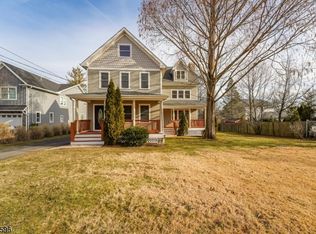 262 Kings Rd, Madison, NJ 07940