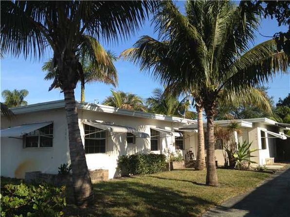 309 De Carie St