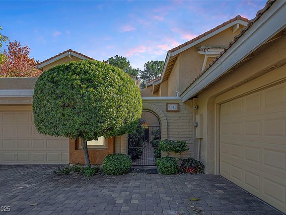 4th image of 3012 Bel Air Dr
