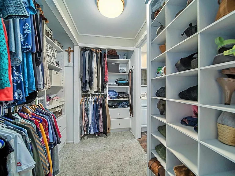 2536 Alveston Dr — Photo 14