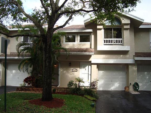 2nd image of 2082 Discovery Cir E