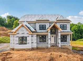 109 Ayers Ln, Marshall, PA 15090