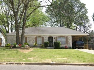 3694 Hanna Dr, Memphis, TN 38128
