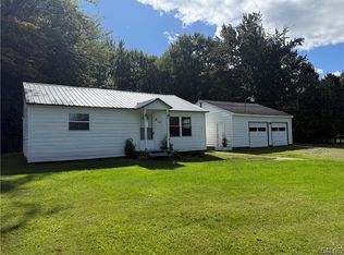 6747 Sutliff Rd, Rome, NY 13440