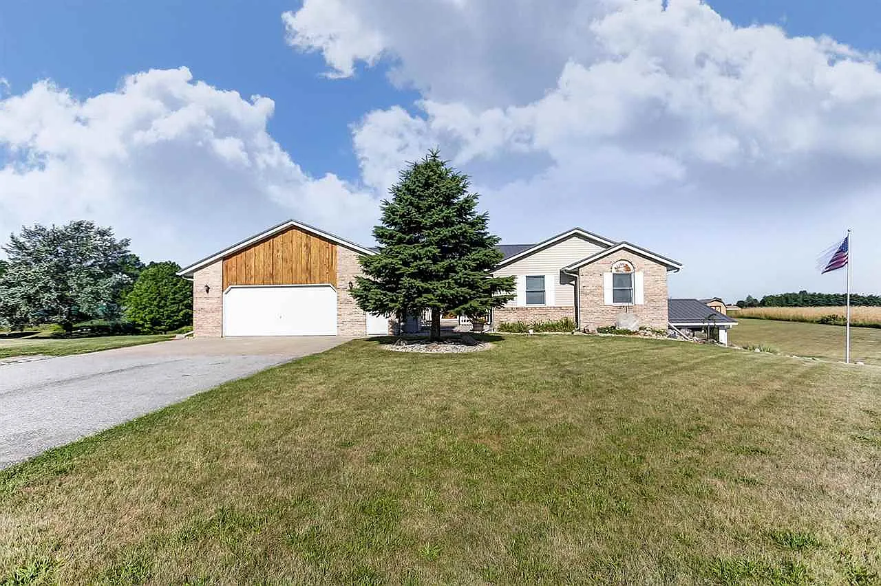 1220 N 200 E photo 1