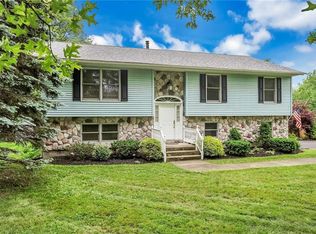 26 Wallkill Rd, Walden, NY 12586