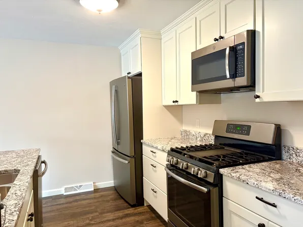 2205 Boston Rd APT H75, Wilbraham, MA 01095