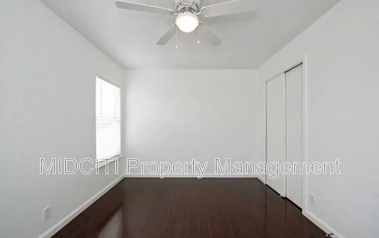 9739 Chelsea Cir — Photo 19