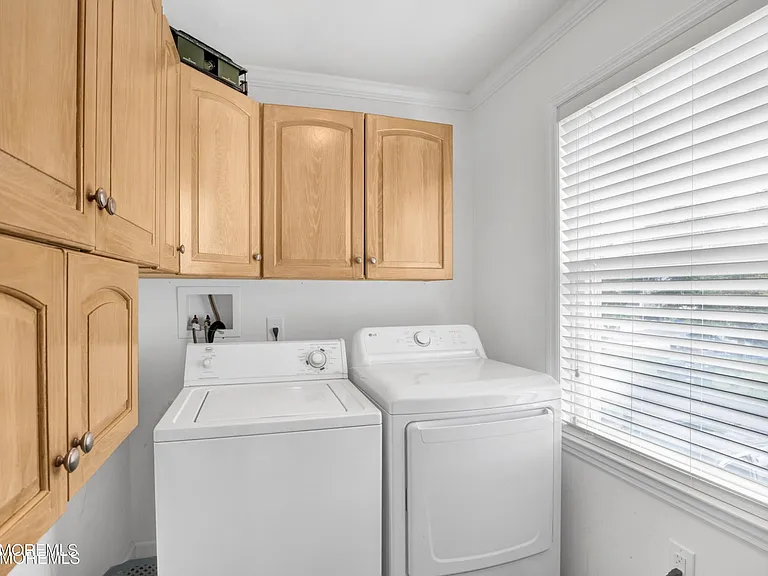 296 Alabama Ave — Photo 23