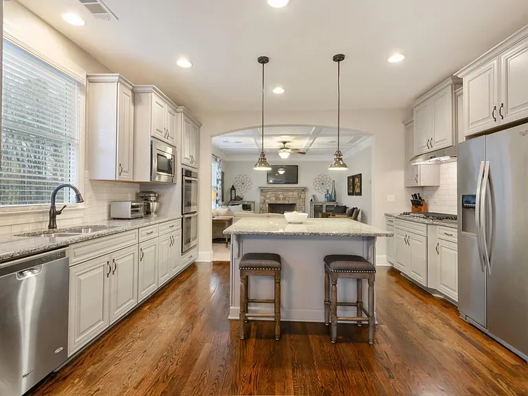 421 Downfield Way — Photo 4