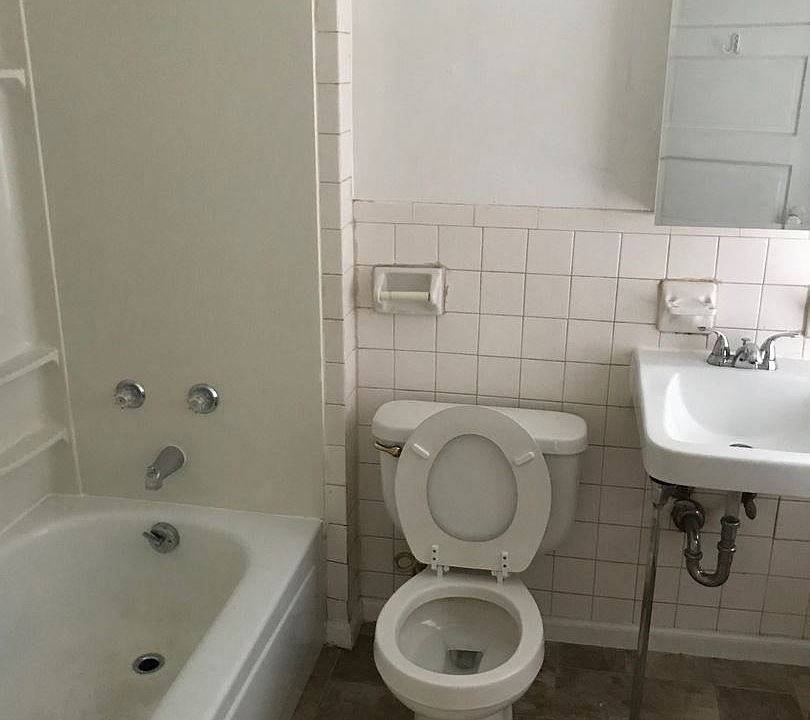 2nd image of 6 Winter St APT 3
