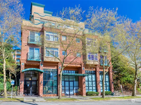 120 1st Avenue W #404, Seattle, WA 98119