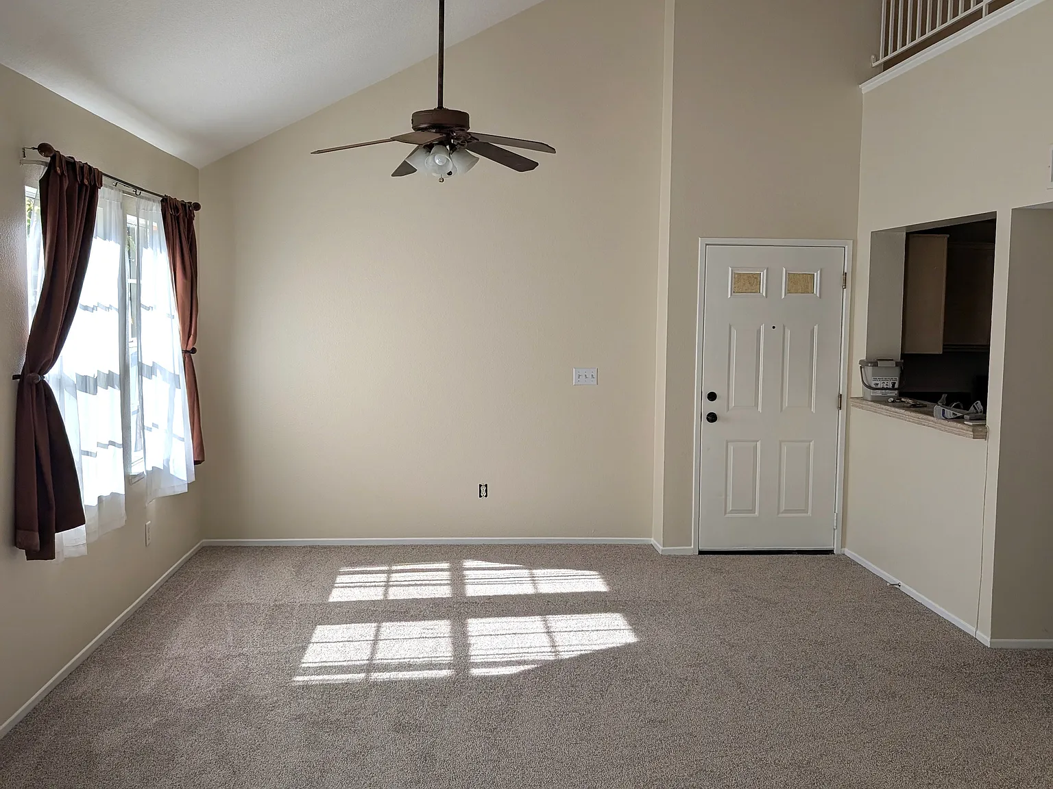 2 bed, 1112 sqft, $2,950 — Photo 4