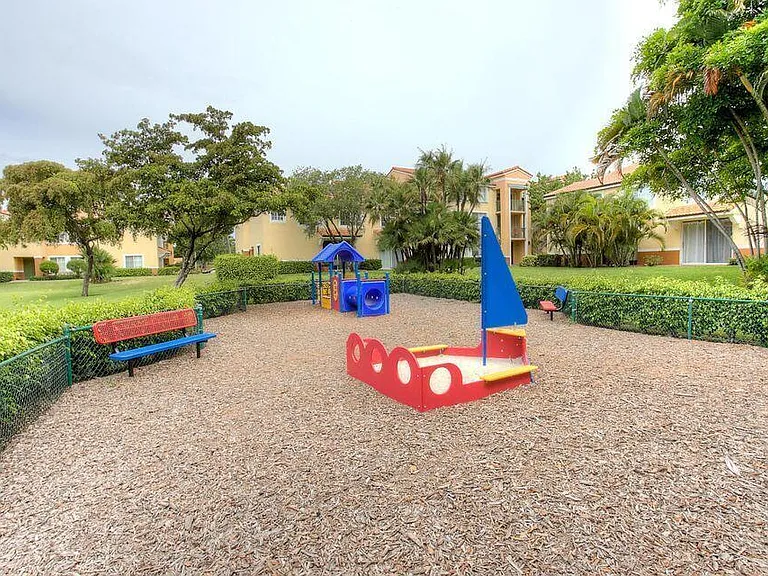 111 Yacht Club Way #305 — Photo 27