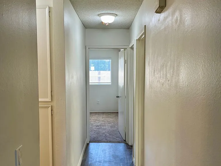 Remodeled 3 Bed/ 2 Bath Clairemont Mesa — Photo 7