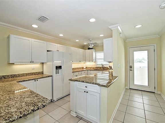 2nd image of 486 Broad AVE S #H486