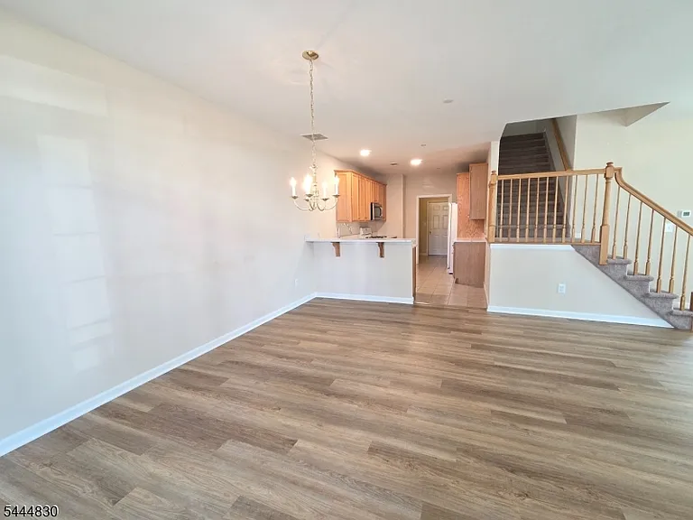 3 Liberty Way — Photo 11
