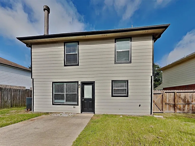 19530 Rocky Bank Dr — Photo 20