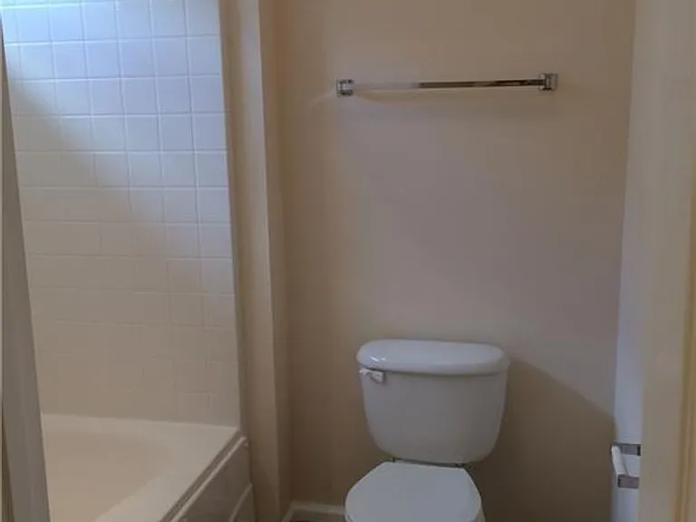 604 Teton Cir — Photo 26