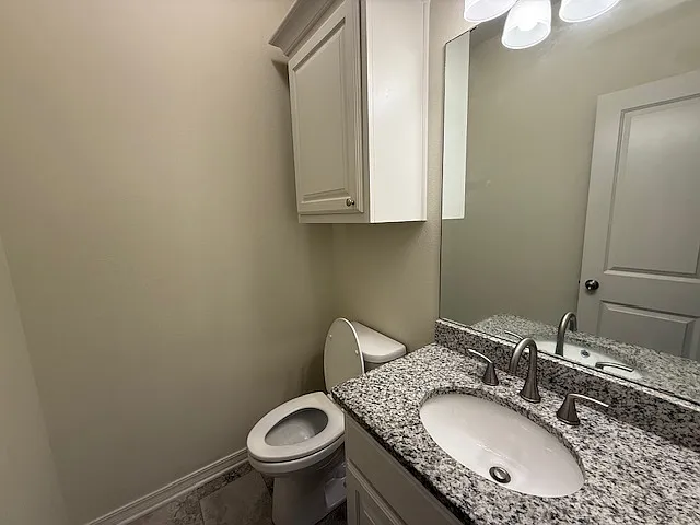 410 Myra Lynn Ln — Photo 8