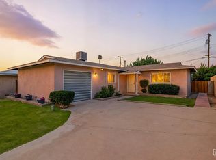 3208 Center St, Bakersfield, CA 93306