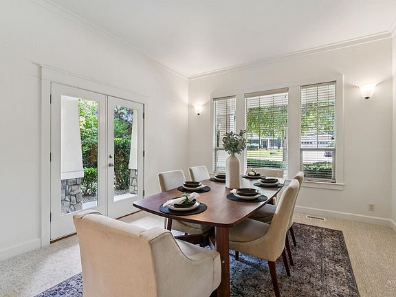 4th image of 1199 N Macaile Way