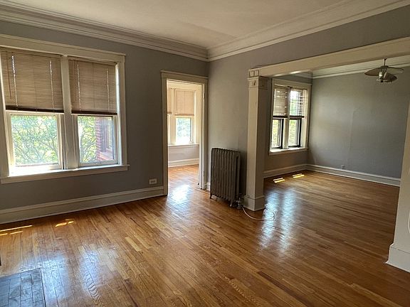 4th image of 1546 W Arthur Ave #3