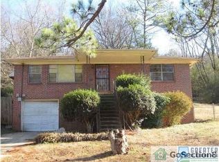 1677 Pine Ave SW, Birmingham, AL 35211