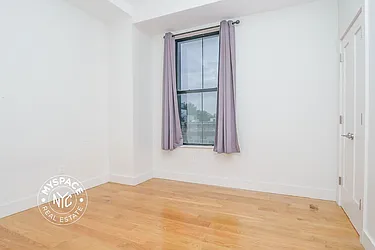 Rented by MySpaceNYC