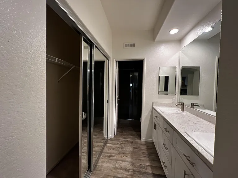 1888 Matin Cir — Photo 63