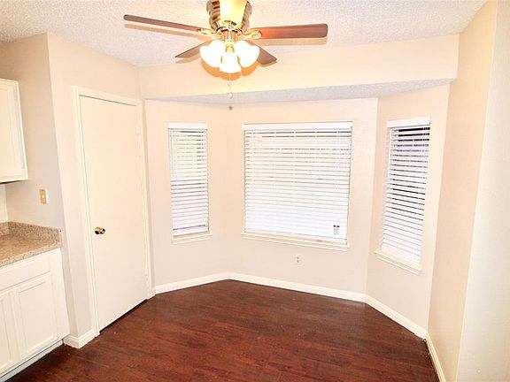 4th image of 2619 Pheasant Creek Dr