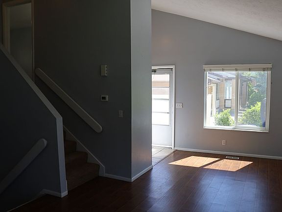 3rd image of 629 E Malibu Dr #631