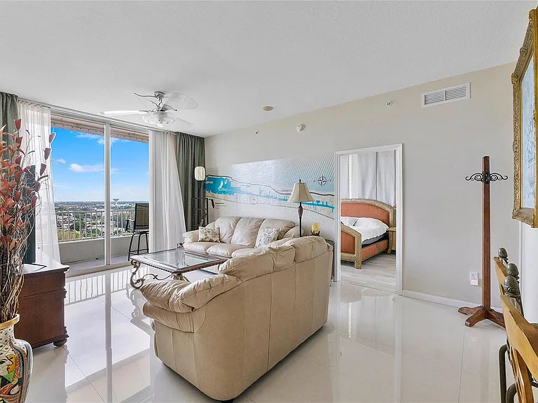 625 Casa Loma Blvd #1608 — Photo 9