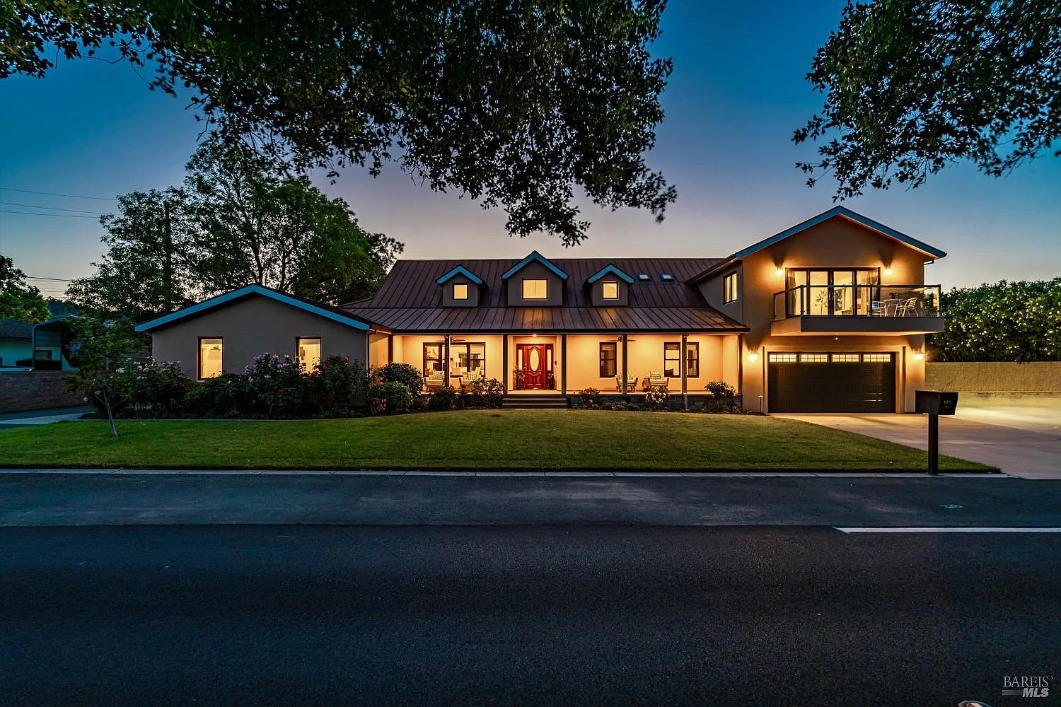 466 Pratt Avenue photo 1