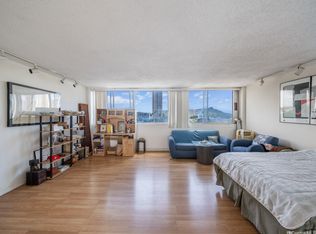 University Villa, Honolulu, HI 96826
