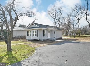 414 N New St, Clayton, NJ 08312