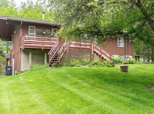 1438 Arrowhead Rd, Mount Vernon, IA 52314