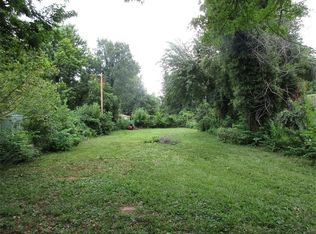 308 Phillips Ave, Huntsville, AR 72740